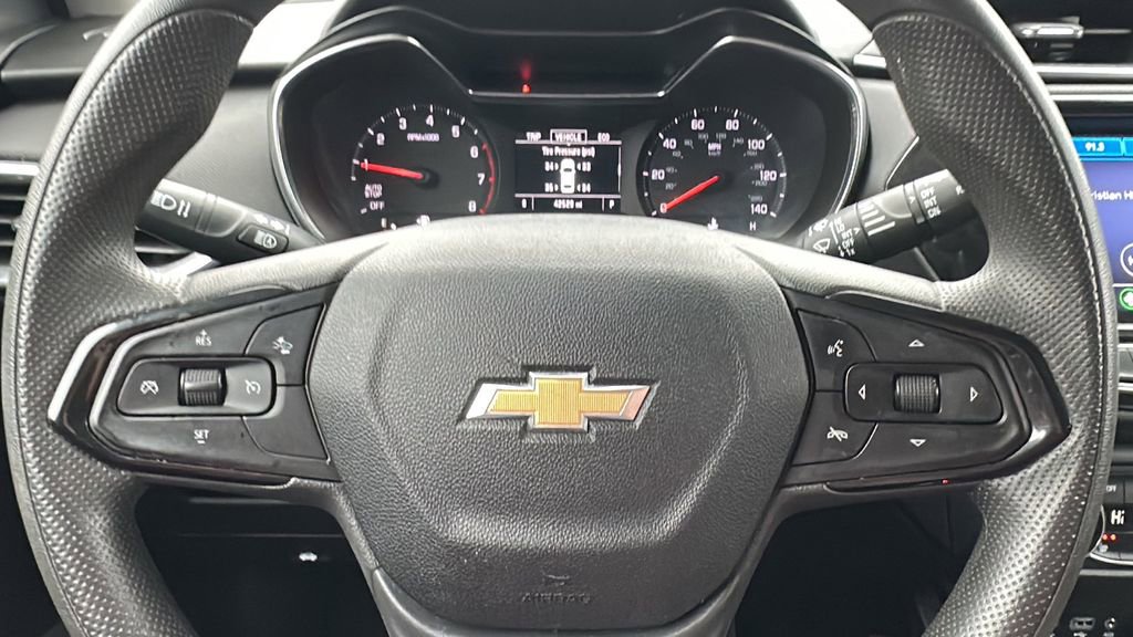 Used 2023 Chevrolet TrailBlazer LT w/ Convenience Package FWD image 22