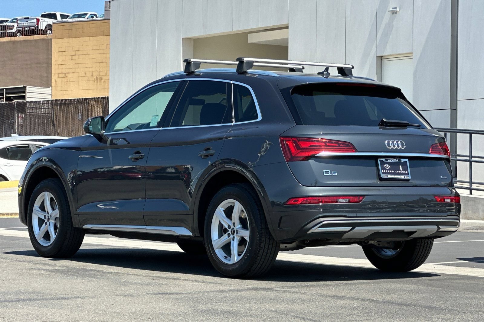 Used 2023 Audi Q5 2.0T Premium w/ Convenience Package AWD/4WD image 5