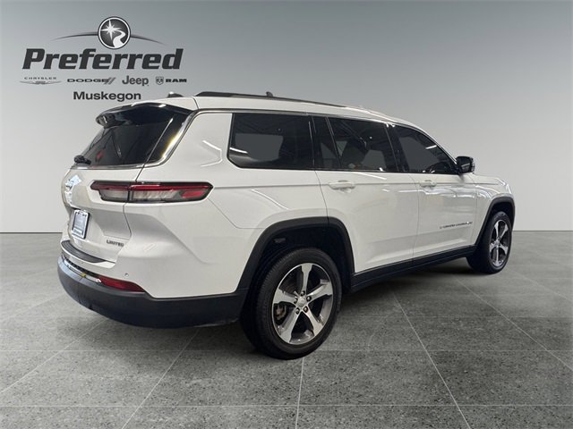 Used 2023 Jeep Grand Cherokee L Limited image 3