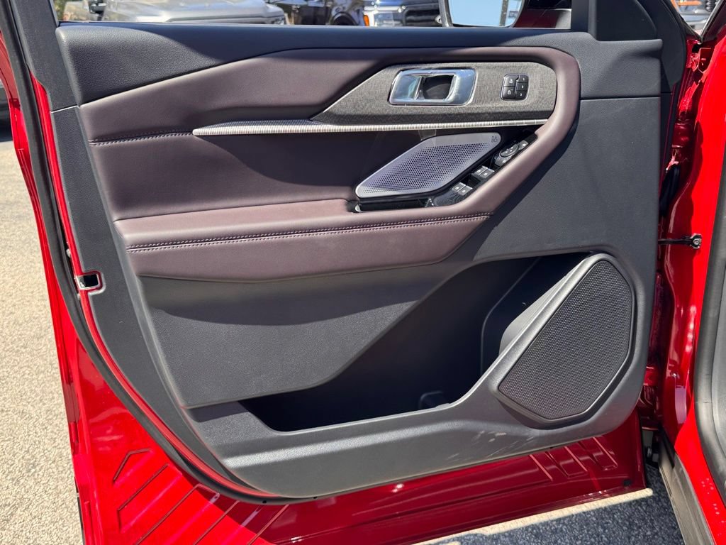 New 2026 Ford Explorer Platinum RWD image 16