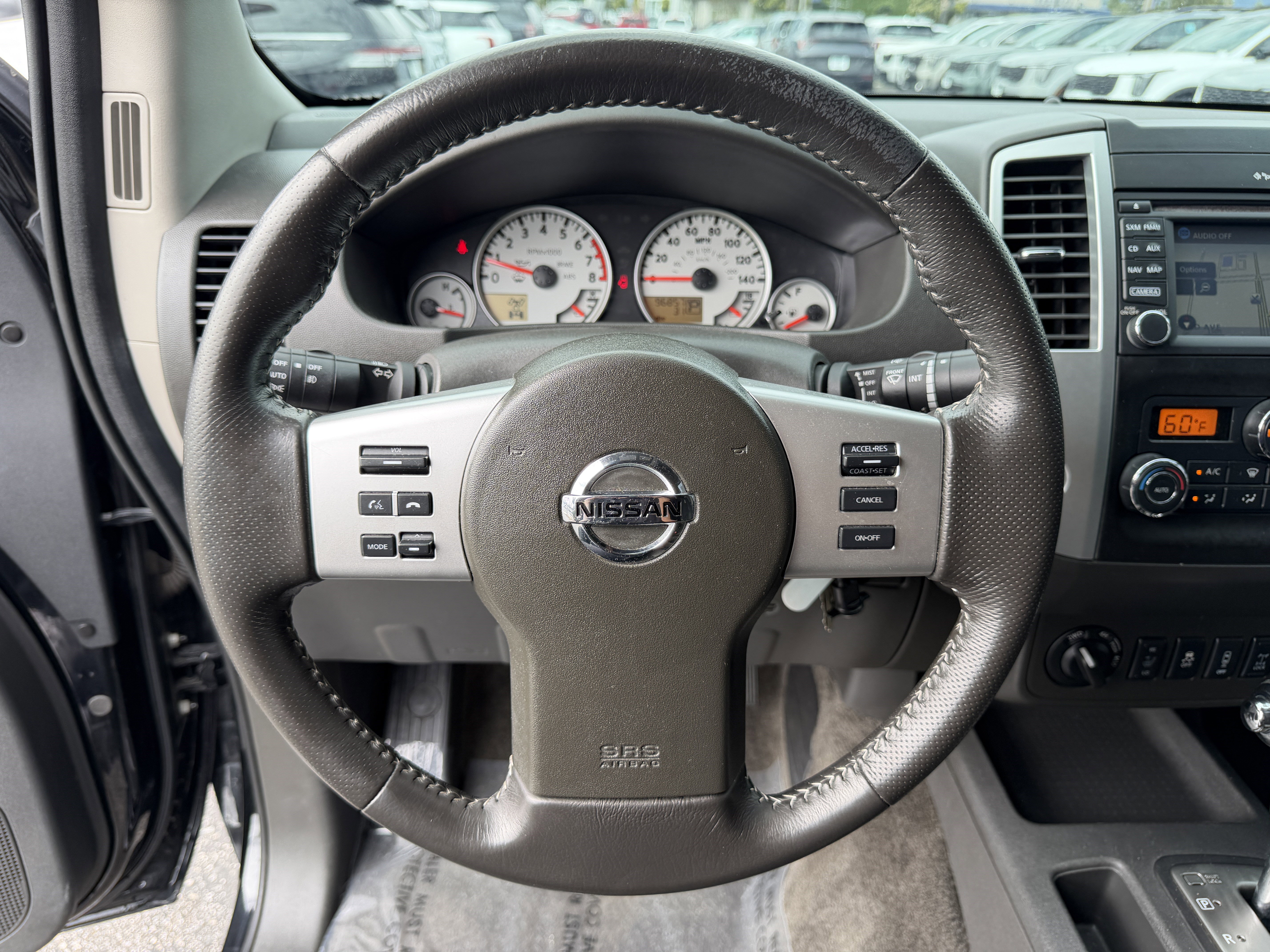 Used 2017 Nissan Frontier PRO-4X w/ Pro-4x Luxury Package AWD/4WD image 18