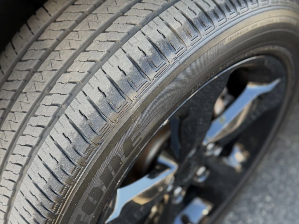 Used 2023 Jeep Grand Cherokee Altitude image 13