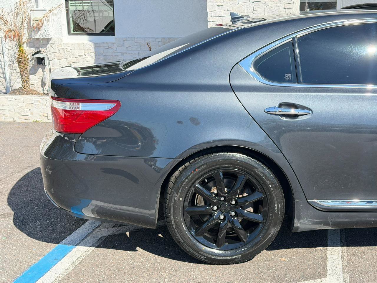 Used 2008 Lexus LS 460 image 15