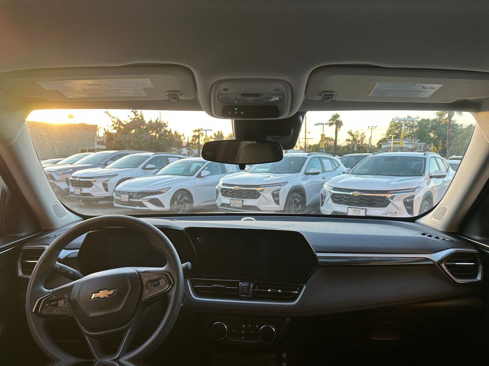 Used 2025 Chevrolet TrailBlazer LT image 32