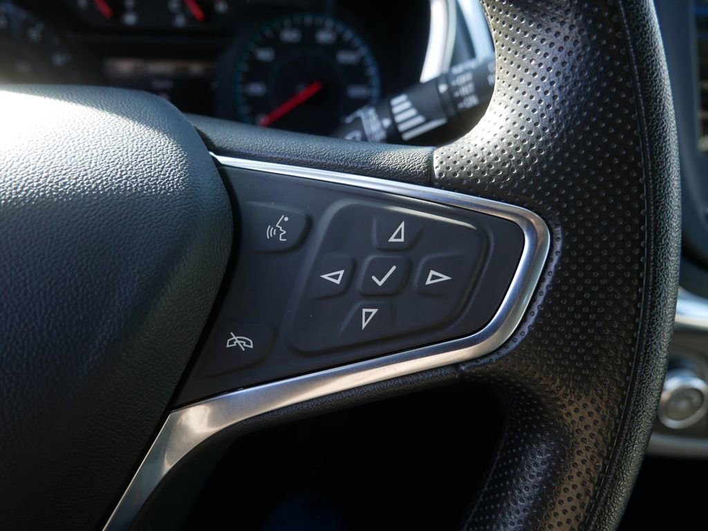 Used 2019 Chevrolet Equinox LS image 20