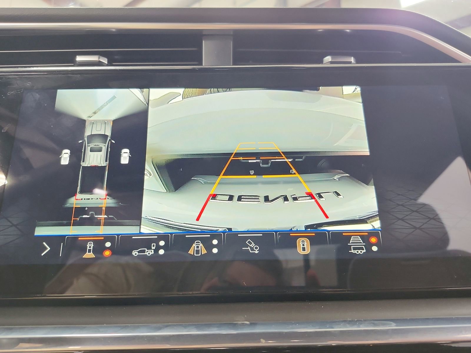 Used 2026 GMC Sierra 2500 Denali Ultimate image 31