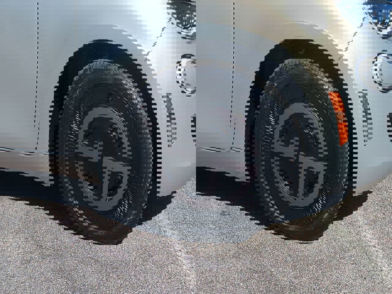 New 2025 FIAT 500 e image 10