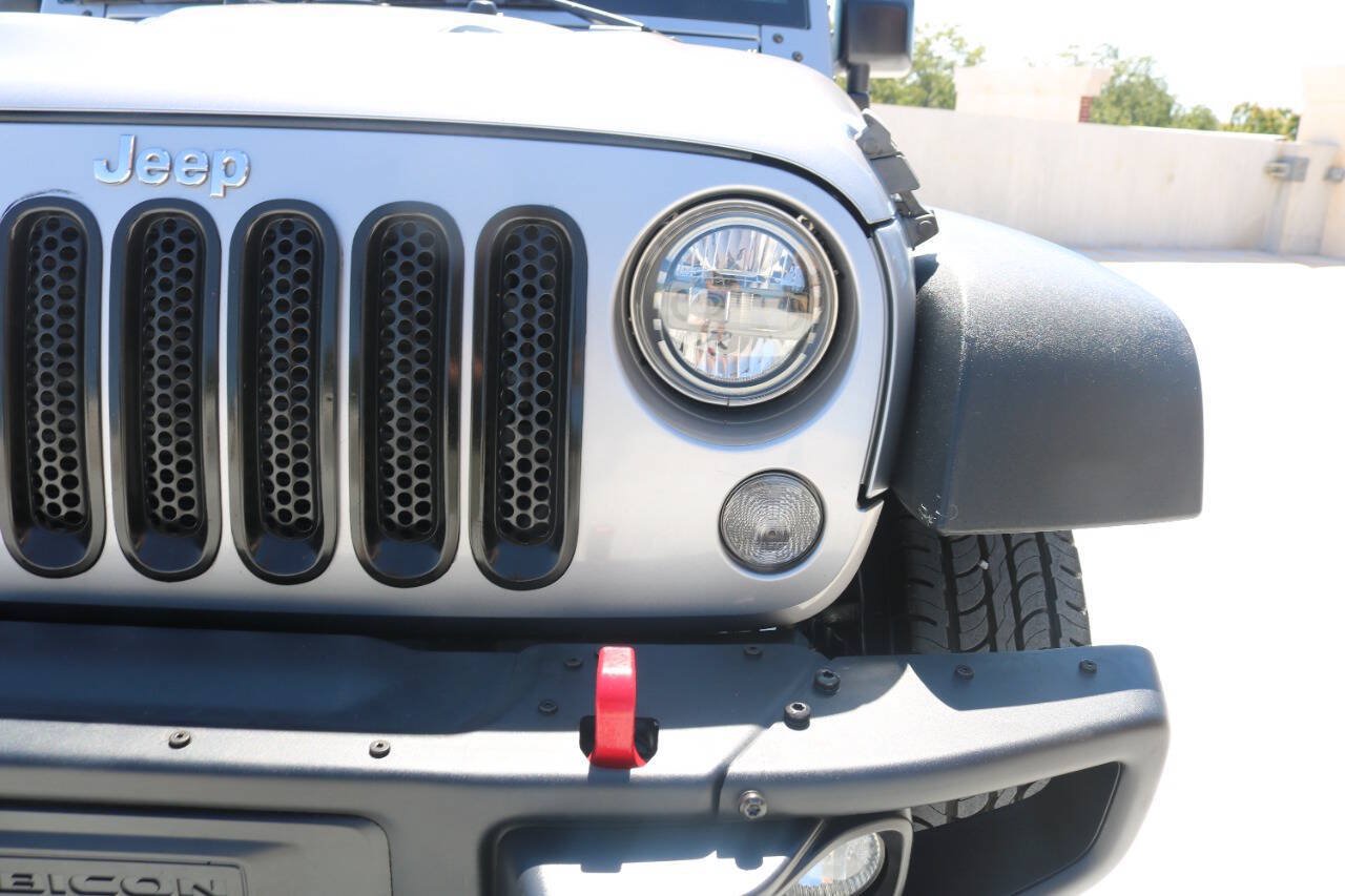 Used 2014 Jeep Wrangler Unlimited Rubicon AWD/4WD image 65