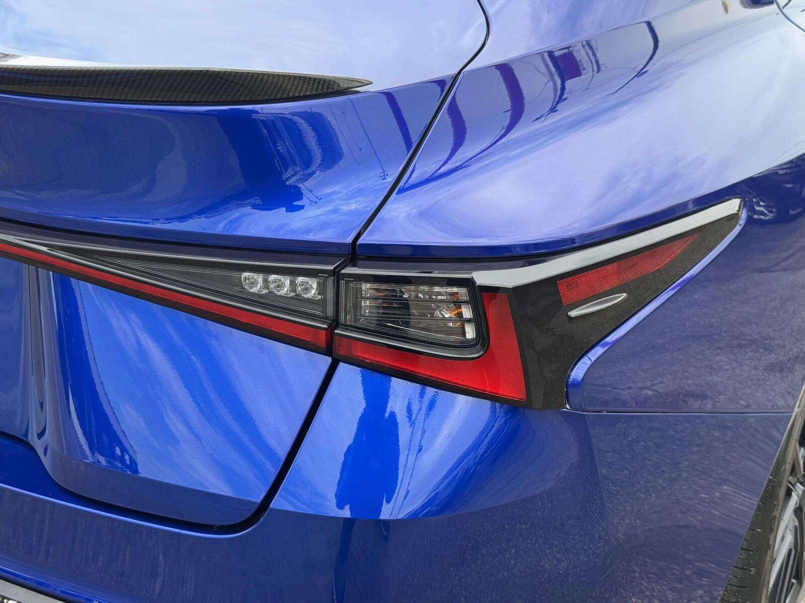 Used 2021 Lexus IS 350 F Sport w/ Dynamic Handling Package RWD image 15