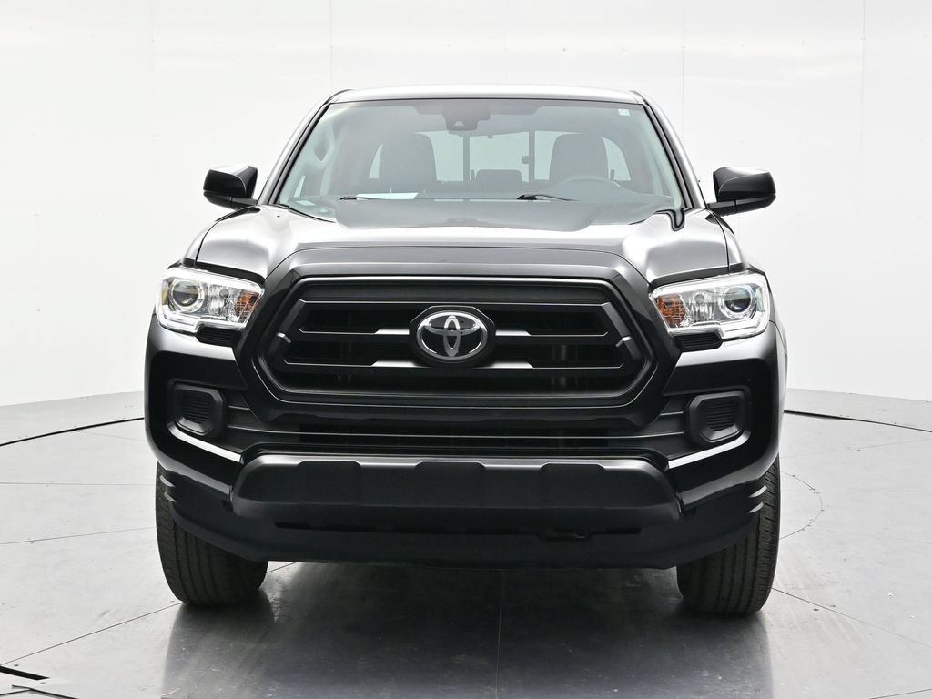 Used 2022 Toyota Tacoma SR AWD/4WD image 2