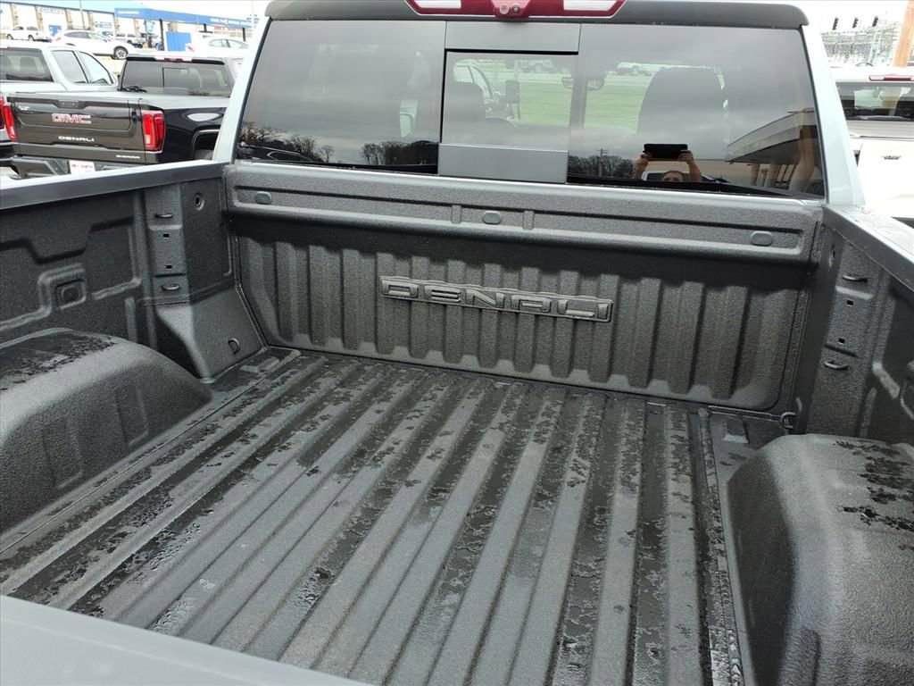 Used 2024 GMC Sierra 1500 Denali image 16