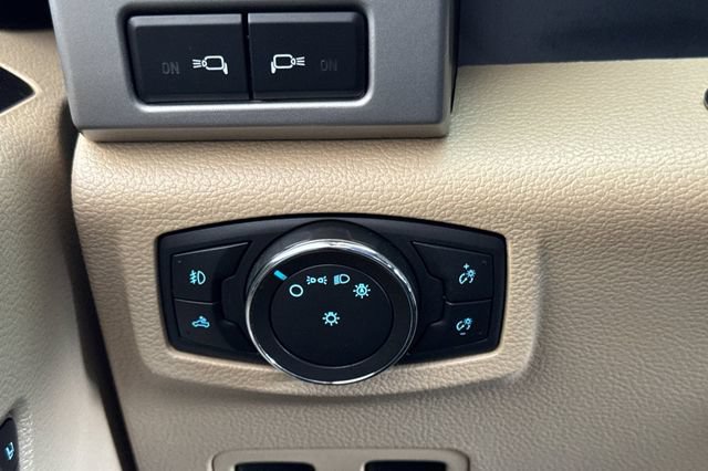 Used 2021 Ford F450 Lariat w/ Lariat Ultimate Package RWD image 43