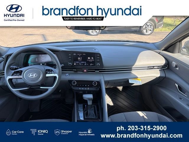 Certified 2026 Hyundai Elantra Hybrid FWD image 12