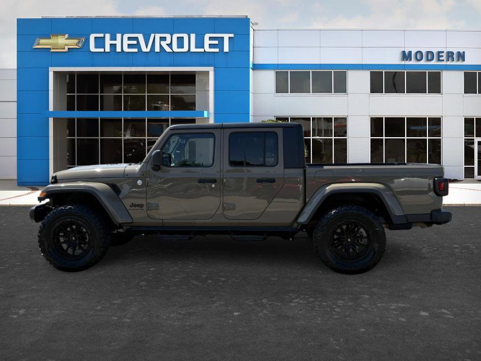 Used 2020 Jeep Gladiator Sport w/ Quick Order Package 24S AWD/4WD image 2