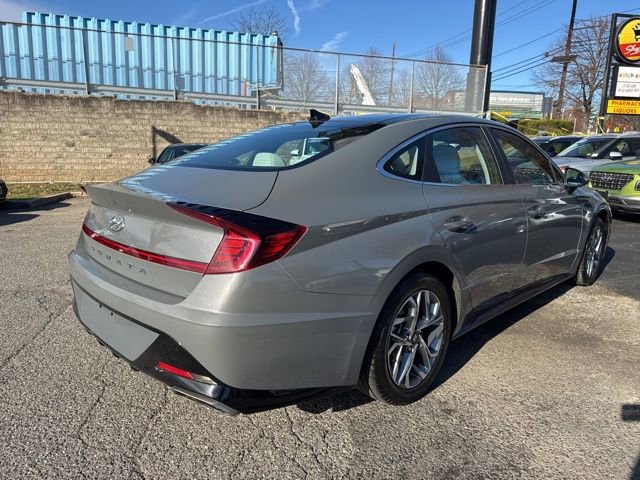 Certified 2023 Hyundai Sonata SEL w/ Convenience Package image 17