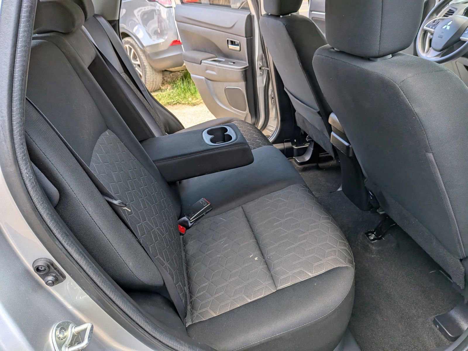 Used 2021 Mitsubishi Outlander Sport LE FWD image 28