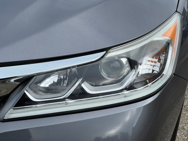 Used 2016 Honda Accord EX-L image 35