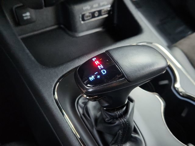 Used 2020 Dodge Durango R/T w/ Blacktop Package AWD/4WD image 45
