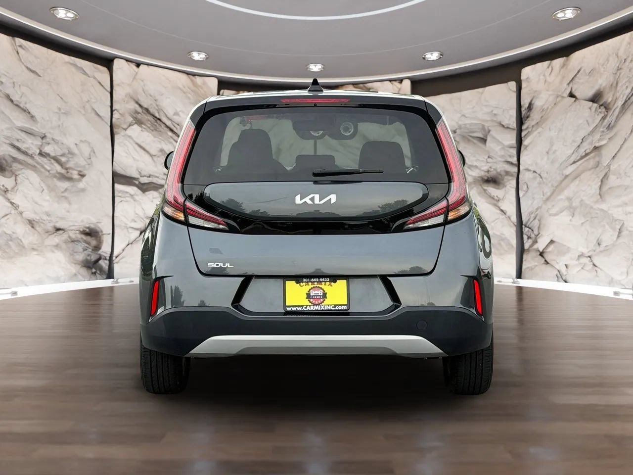 Used 2023 Kia Soul LX w/ Option Group 015 FWD image 7