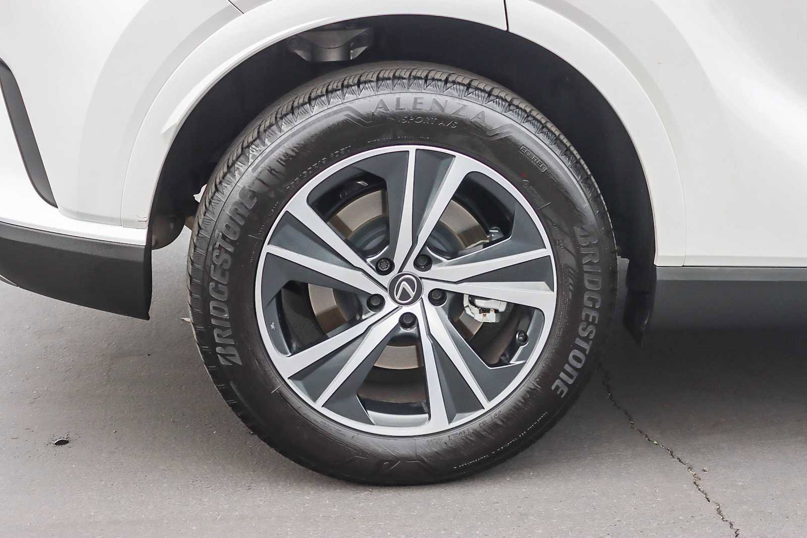 Certified 2025 Lexus RX 350 Premium image 10