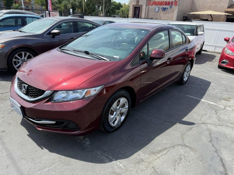 Used 2013 Honda Civic LX image 2