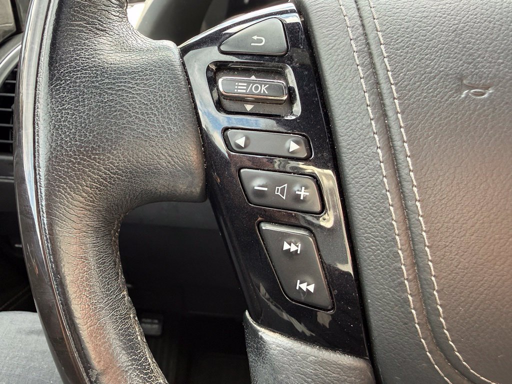Used 2023 INFINITI QX80 Sensory w/ Cargo Package AWD/4WD image 14