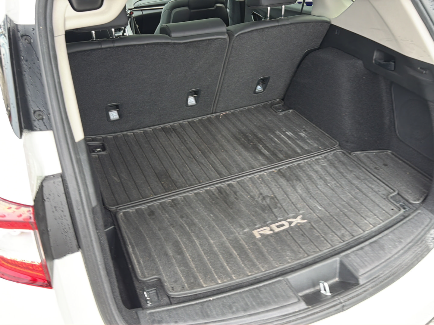 Used 2024 Acura RDX SH-AWD image 42