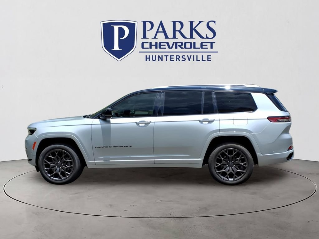 Used 2023 Jeep Grand Cherokee L Summit AWD/4WD image 30
