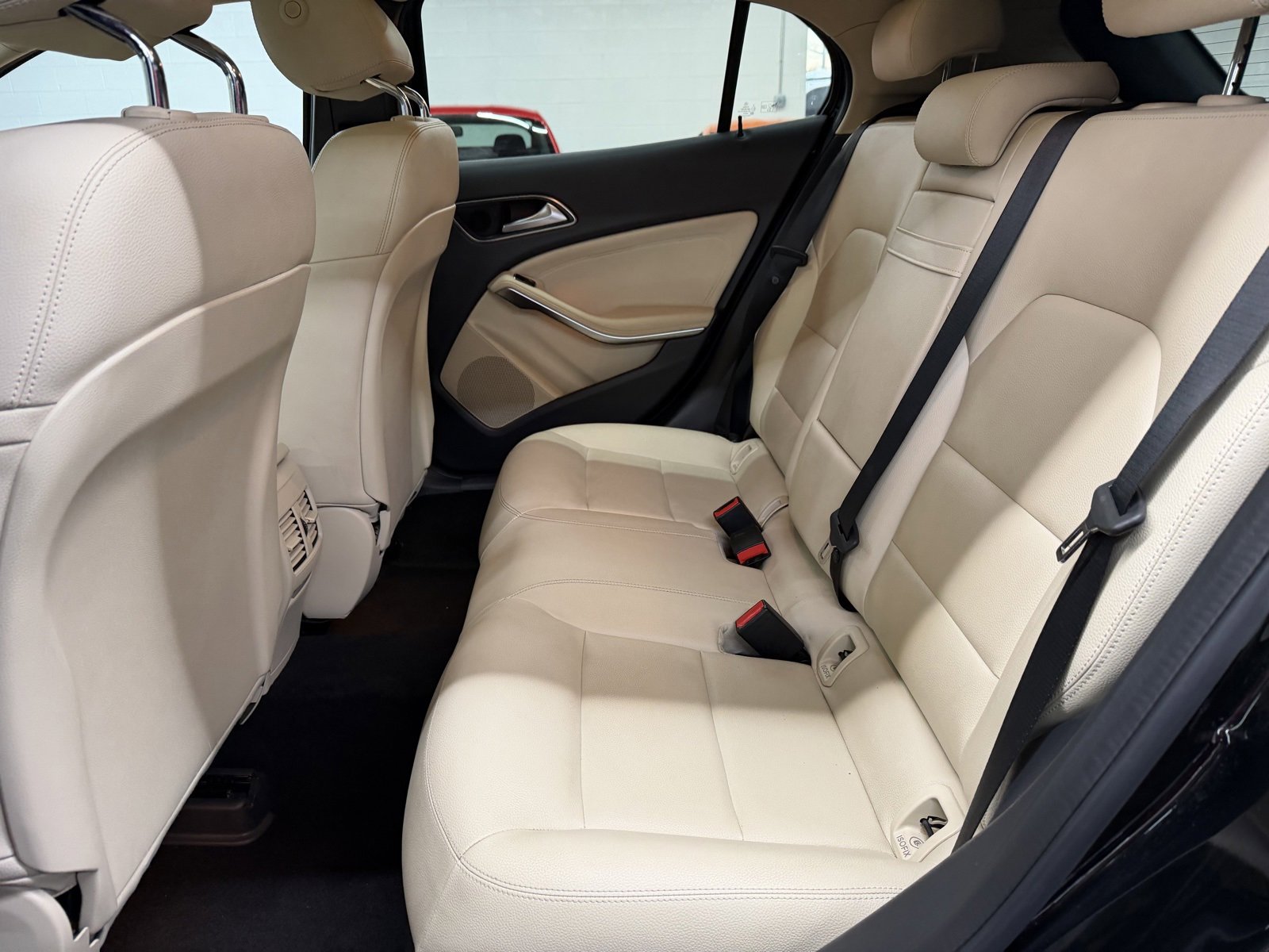 Used 2015 Mercedes-Benz GLA 250 4MATIC image 20