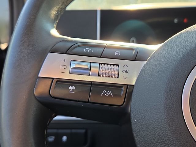 Used 2025 Hyundai Tucson SEL FWD image 26