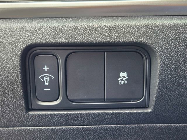New 2026 Kia Sorento S w/ S Panoramic Sunroof Package FWD image 16