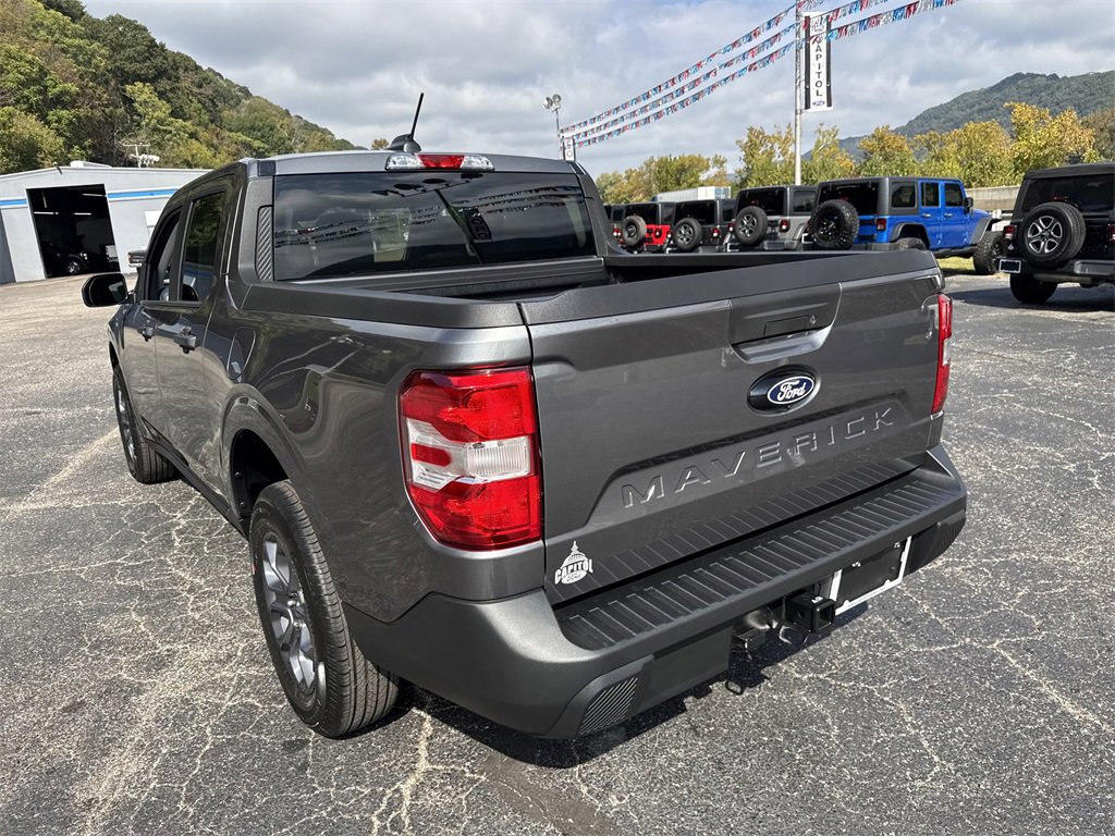 New 2025 Ford Maverick XLT image 6