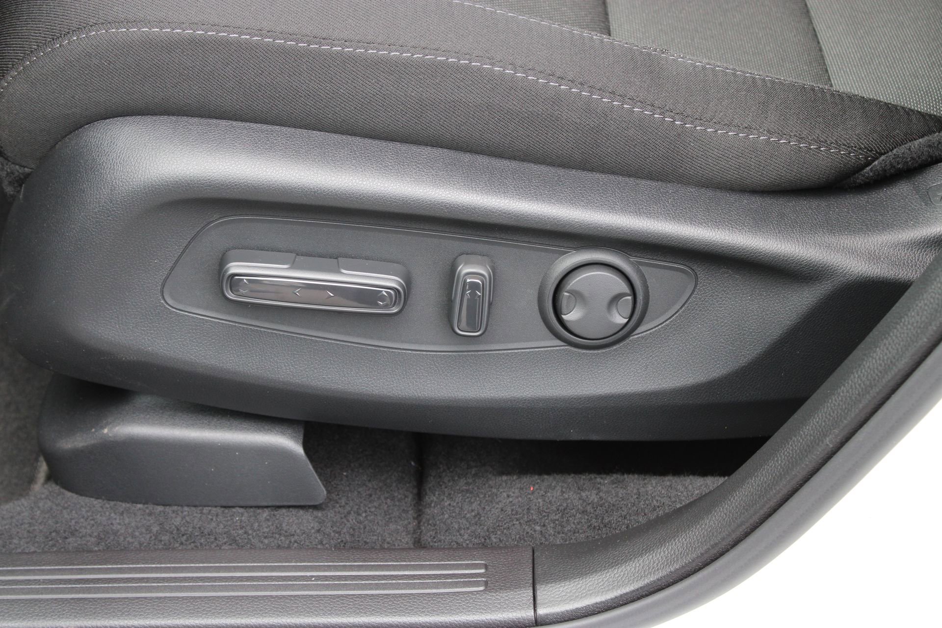 New 2026 Honda CR-V EX image 16
