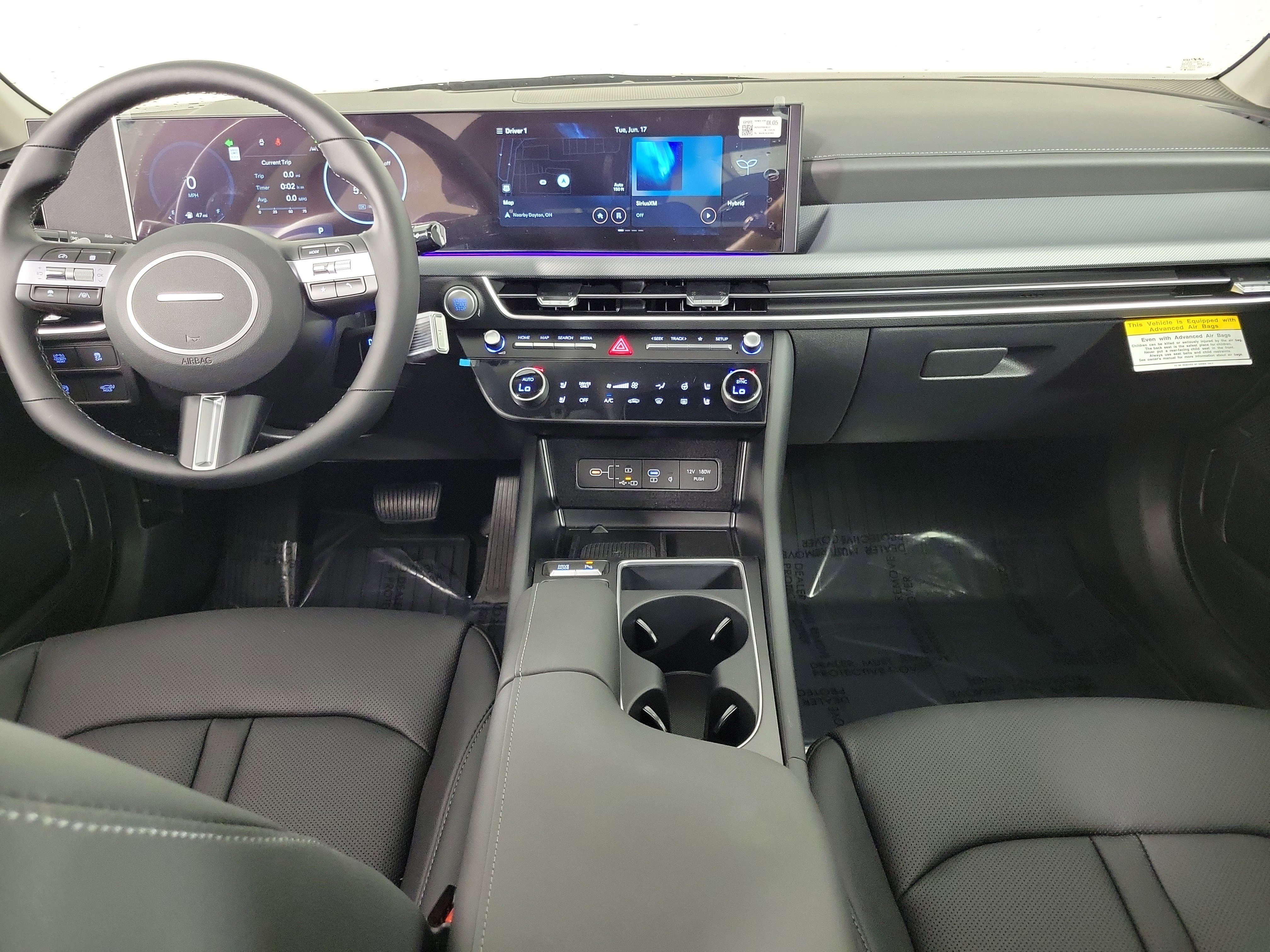 New 2025 Hyundai Sonata Limited image 4