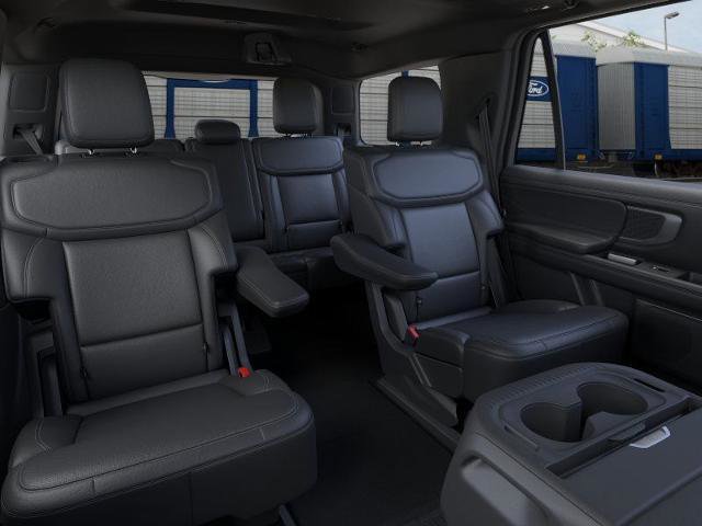New 2025 Ford Expedition Platinum image 11