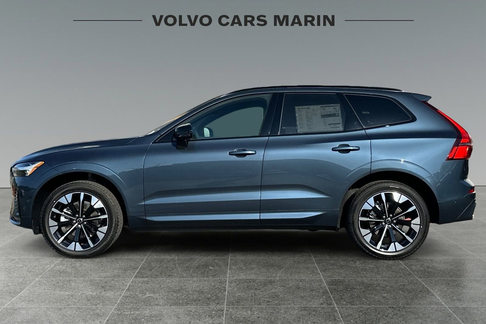 New 2026 Volvo XC60 B5 Plus w/ Protection Package Premier image 5