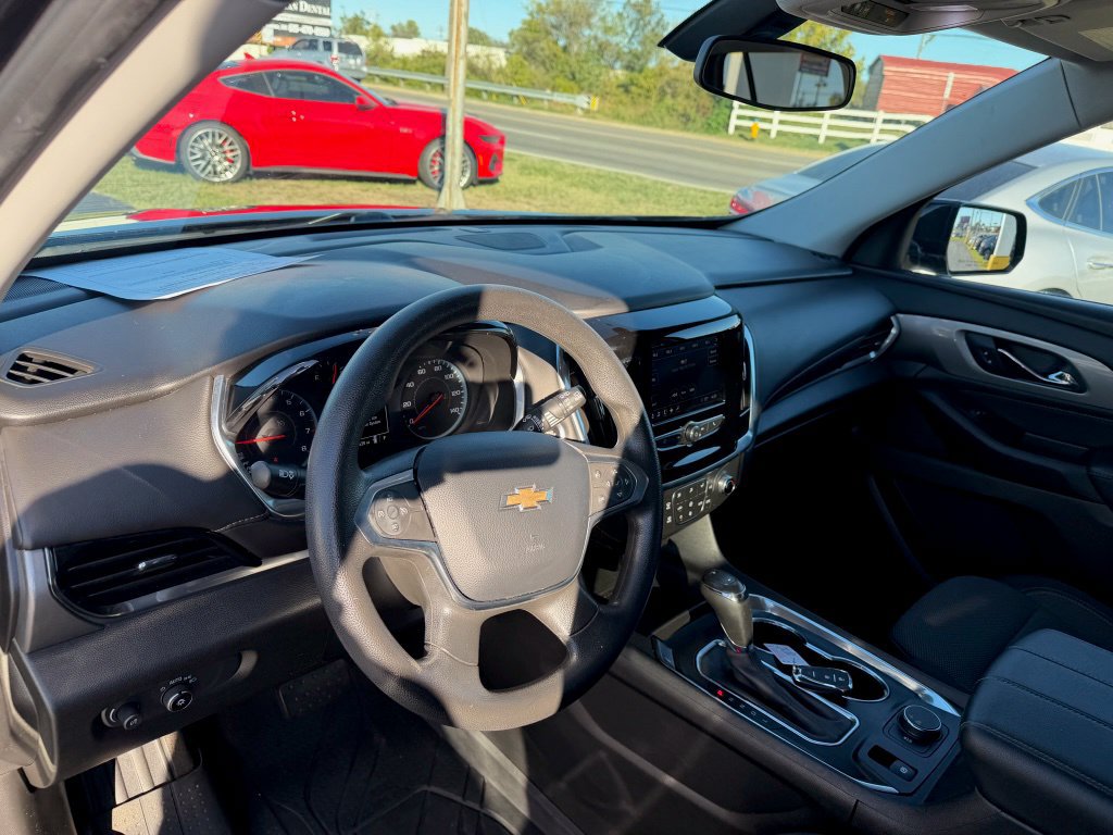 Used 2020 Chevrolet Traverse LS w/ LPO, Floor Liner Package FWD image 11
