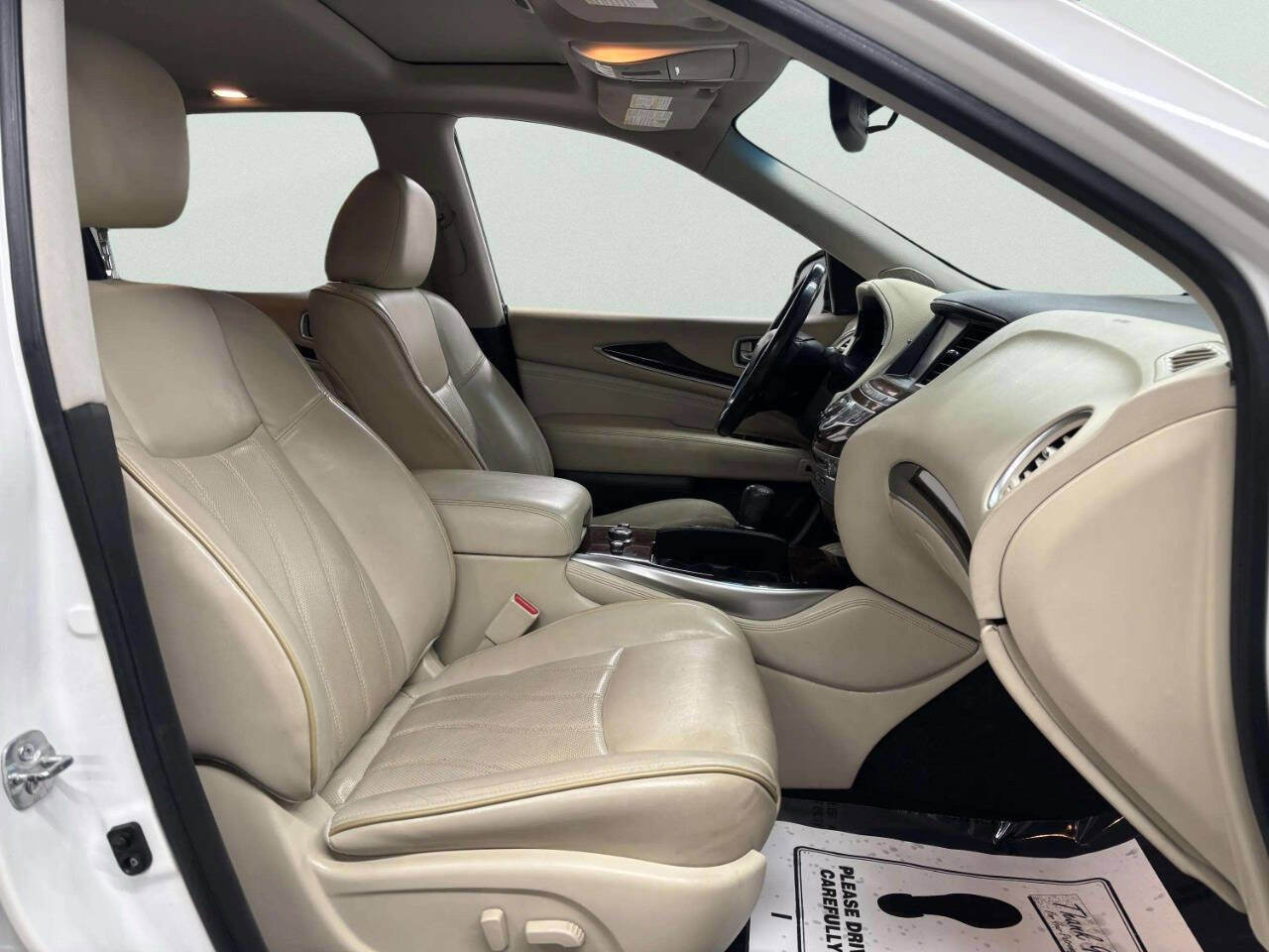 Used 2015 INFINITI QX60 AWD w/ Premium Plus Package image 25