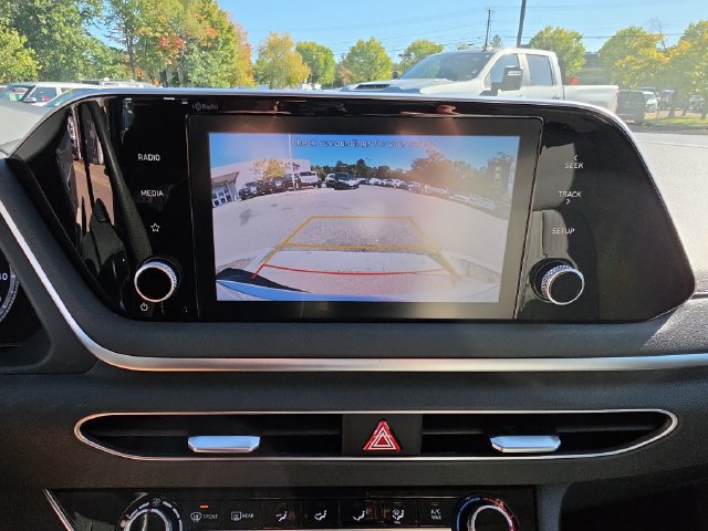 Used 2023 Hyundai Sonata SE FWD image 18