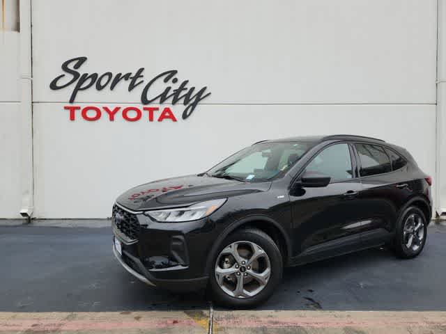 Used 2025 Ford Escape ST-Line FWD video 1