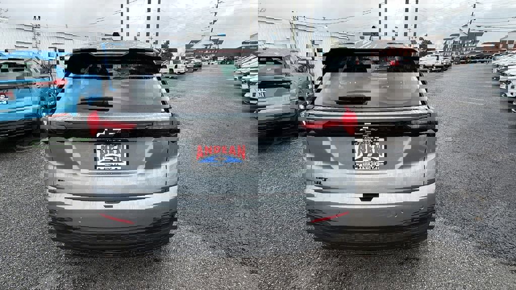 New 2027 Chevrolet Bolt LT w/ Comfort Package image 6