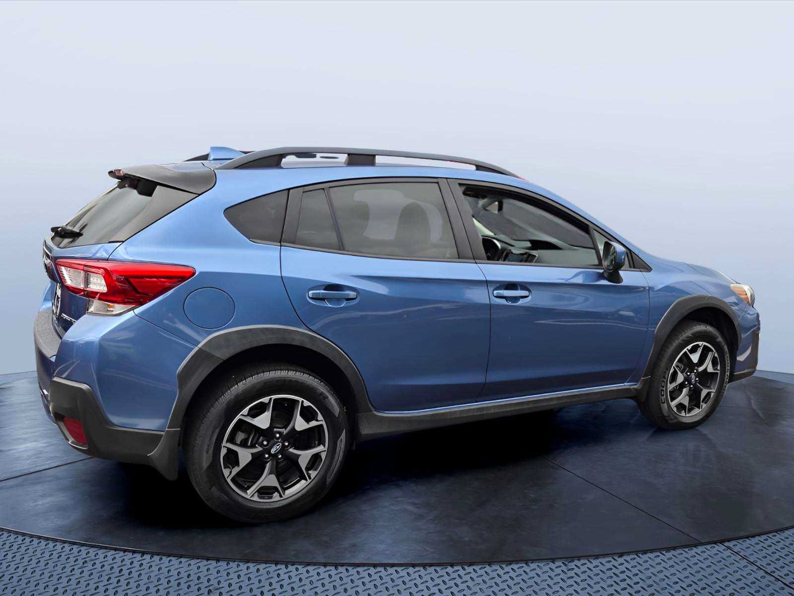 Used 2019 Subaru Crosstrek 2.0i Premium AWD/4WD image 3