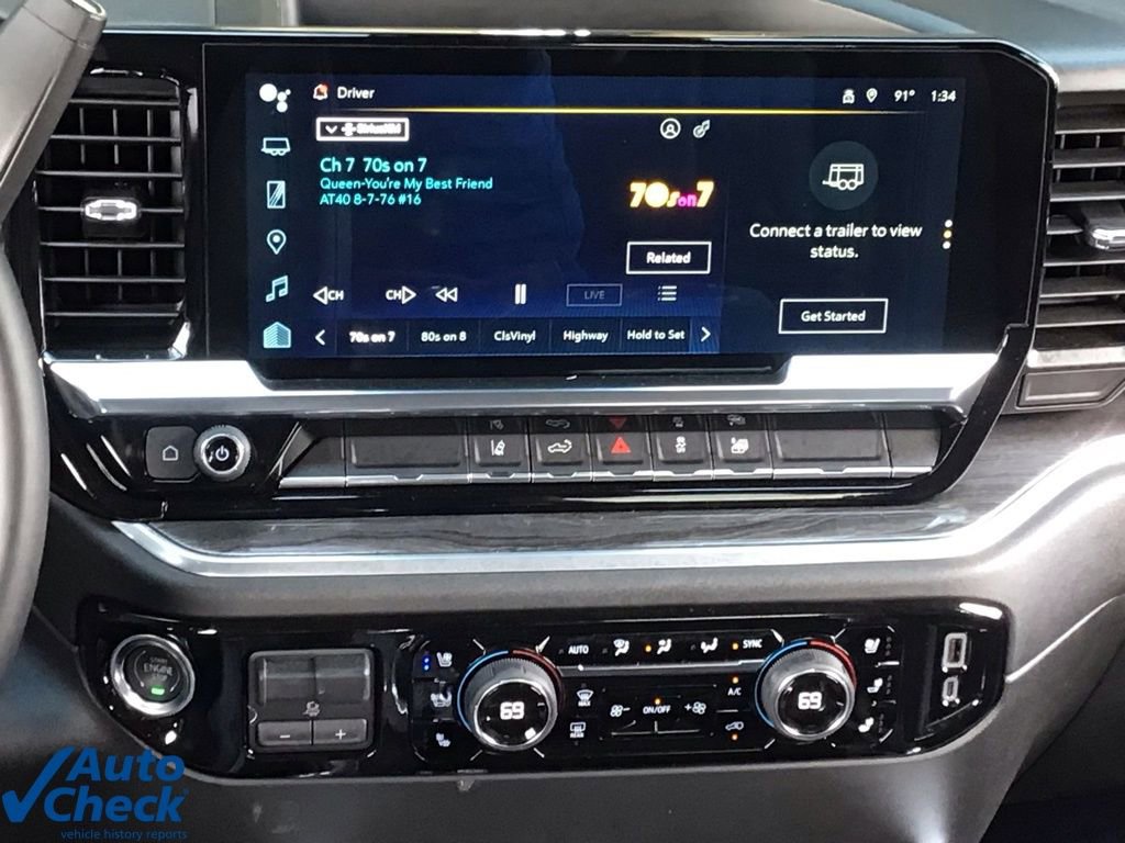 Used 2025 Chevrolet Silverado 2500 LTZ w/ LTZ Convenience Package image 25