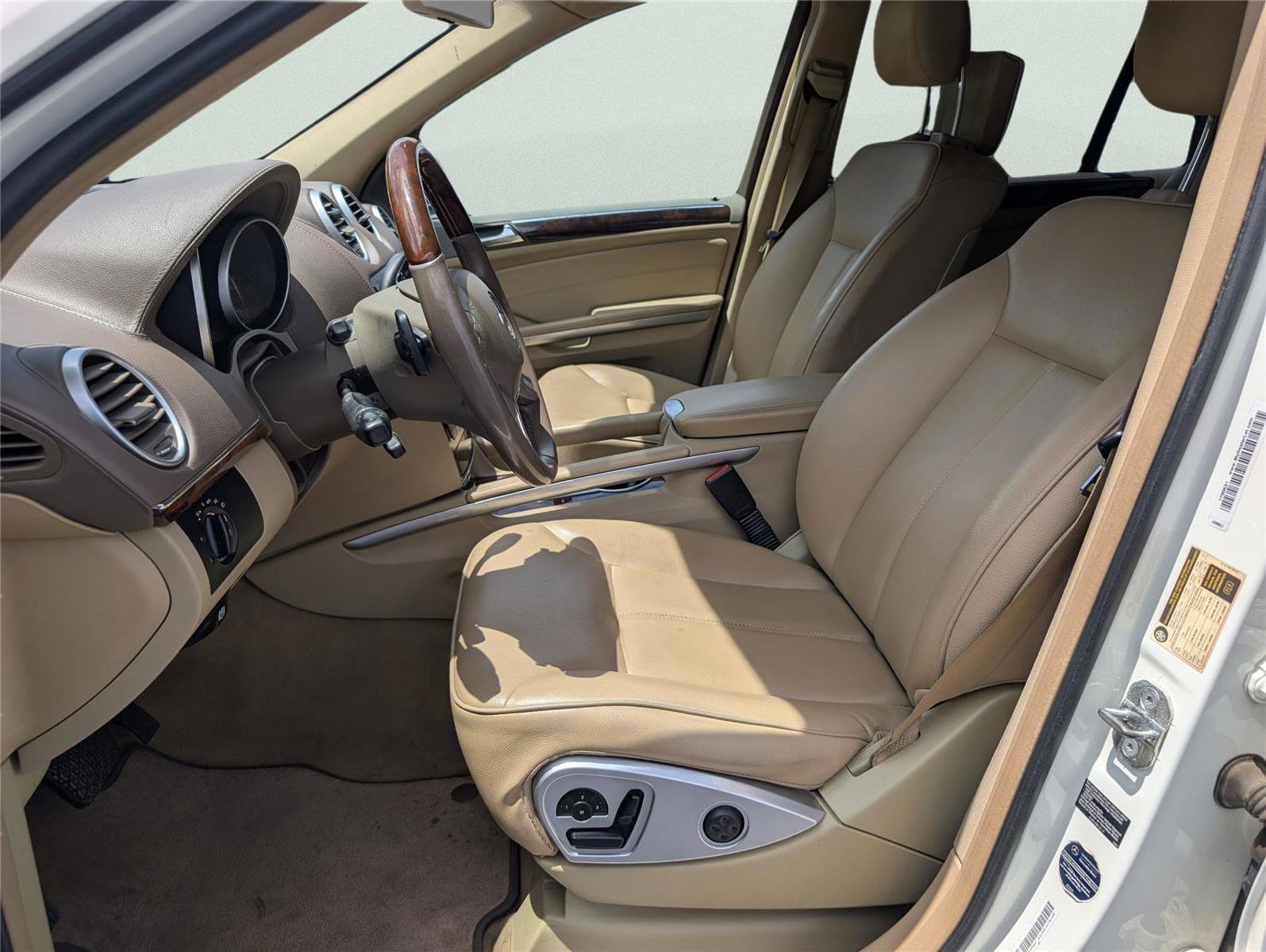 Used 2012 Mercedes-Benz GL 320 BlueTEC 4MATIC image 8