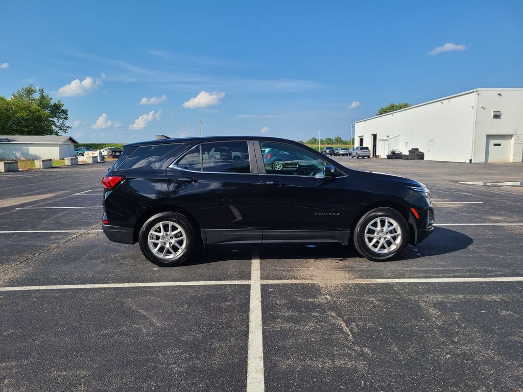 Used 2023 Chevrolet Equinox LT FWD image 8