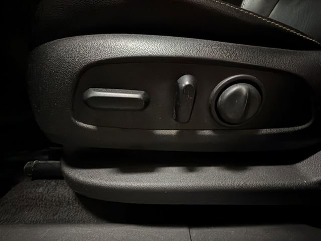 Used 2018 GMC Terrain SLT w/ Preferred Package image 12