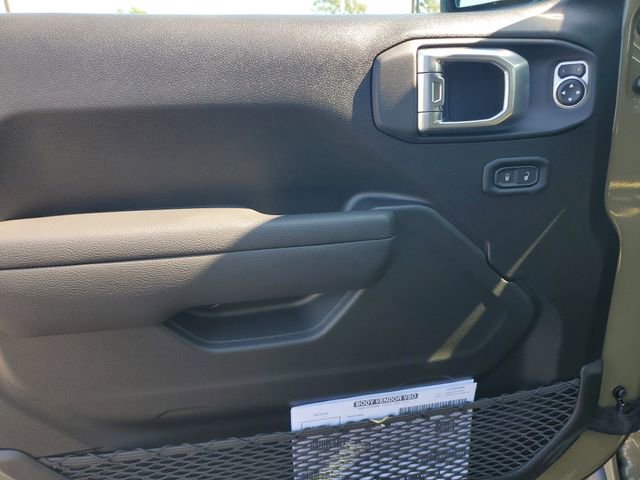 New 2026 Jeep Gladiator Willys AWD/4WD image 22