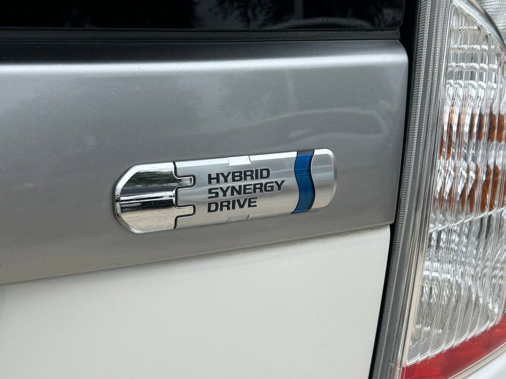 Used 2014 Toyota Prius Plug-In Hybrid FWD image 13