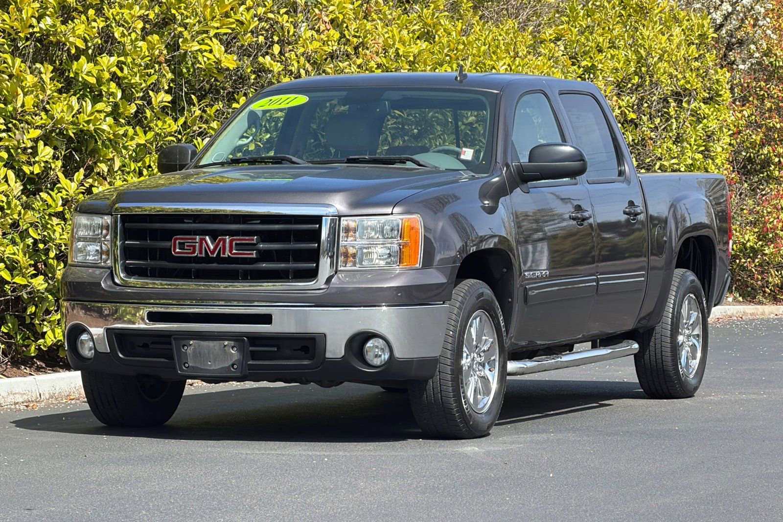 Used 2011 GMC Sierra 1500 SLT w/ SLT Convenience Package image 8
