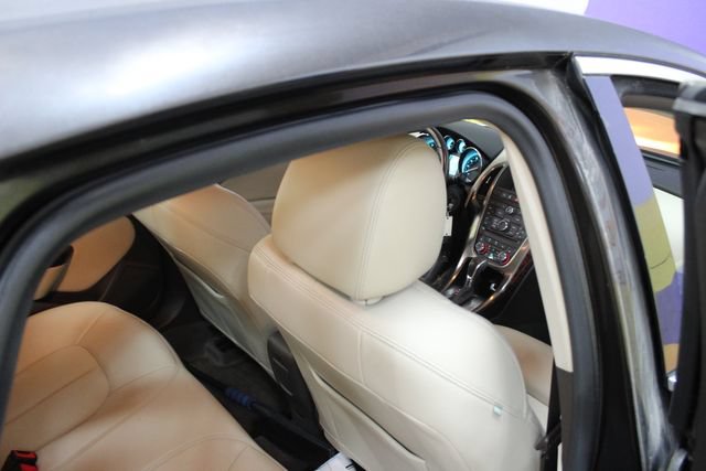 Used 2015 Buick Verano Convenience FWD image 10